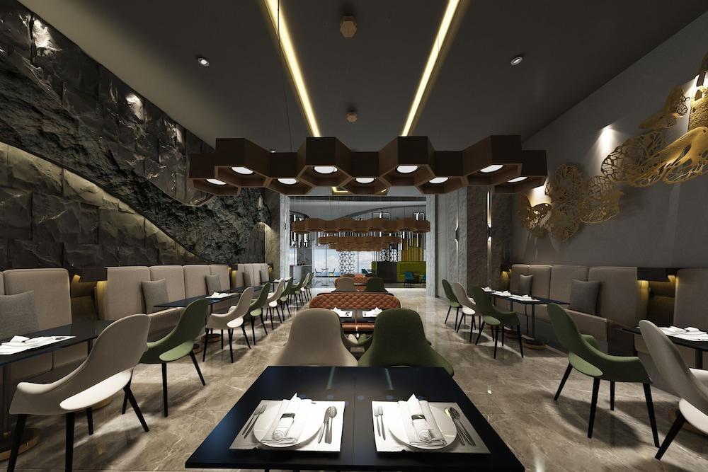 Fraser Place Puteri Harbour Nusajaya  Buitenkant foto 3D rendering of a restaurant