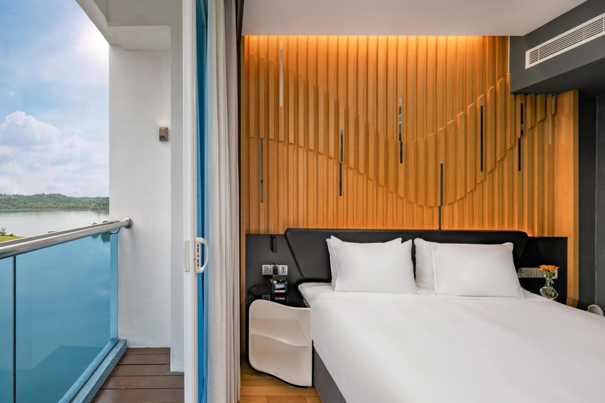 Fraser Place Puteri Harbour Nusajaya  Buitenkant foto Deluxe Room