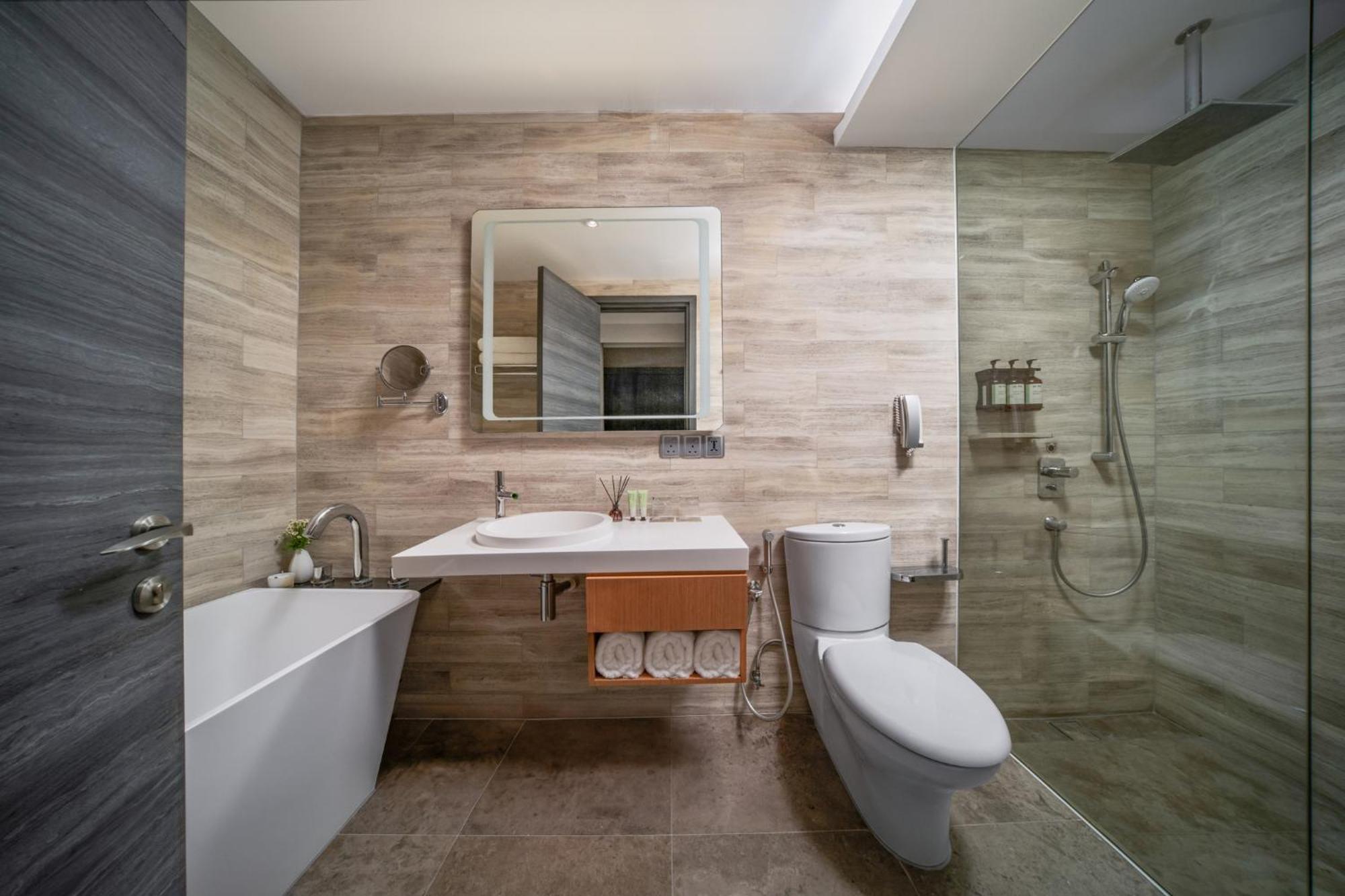 Fraser Place Puteri Harbour Nusajaya  Buitenkant foto Bathroom