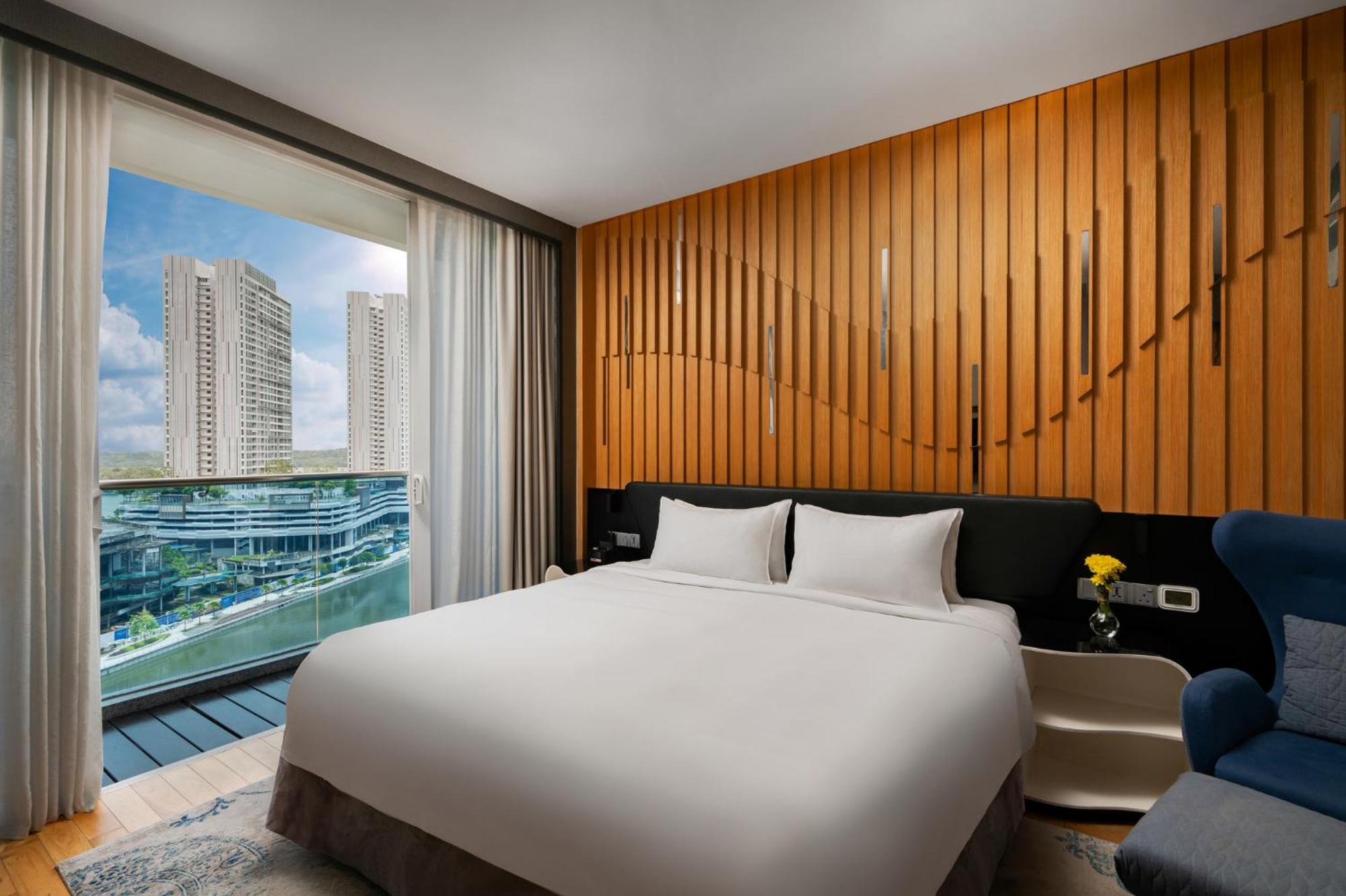 Fraser Place Puteri Harbour Nusajaya  Buitenkant foto Deluxe Room